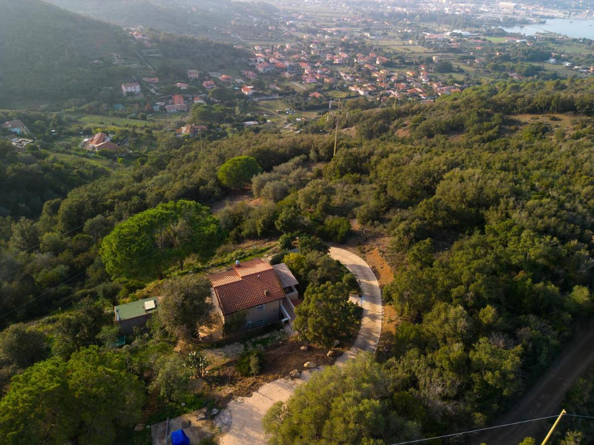 Villa Elicriso Charme E Nature-Goelba Портоферрайо Экстерьер фото